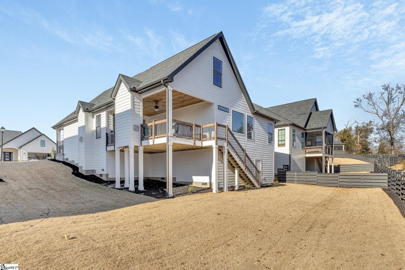 Property image 3 at 124 Winding Rock Road, Simpsonville, SC 29680-2486