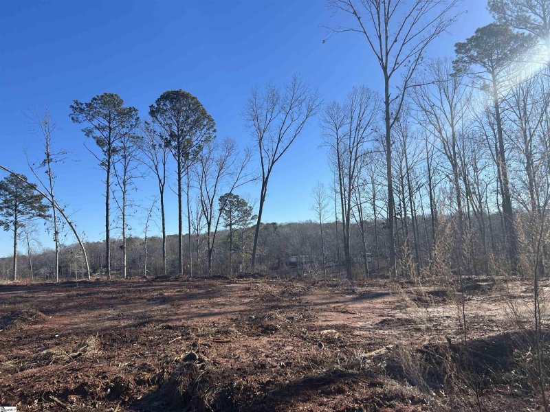 Property image 5 at 3 Lakewind Court, Iva, SC 29655