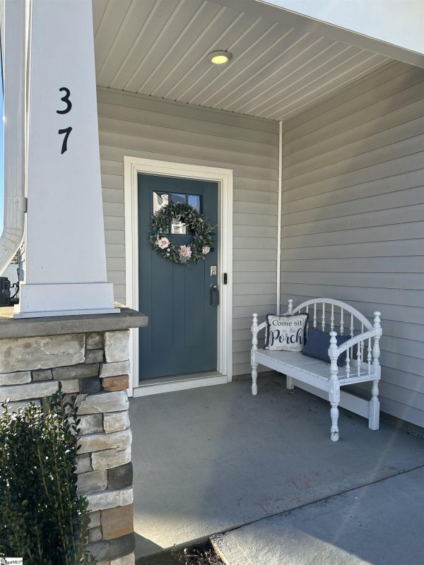 Property image 2 at 37 Mardale Lane, Greenville, SC 29609-0980
