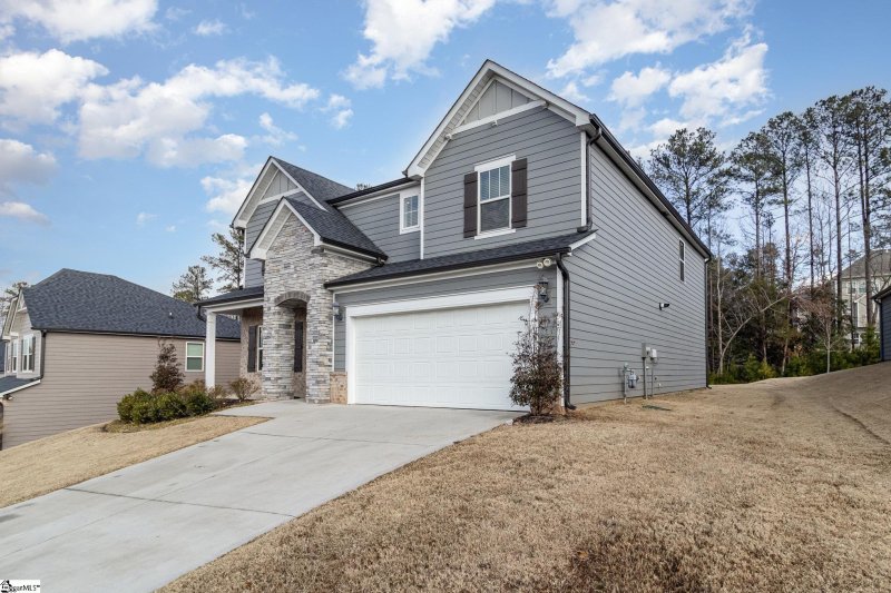 Property image 2 at 615 Whitemarsh Avenue, Simpsonville, SC 29680