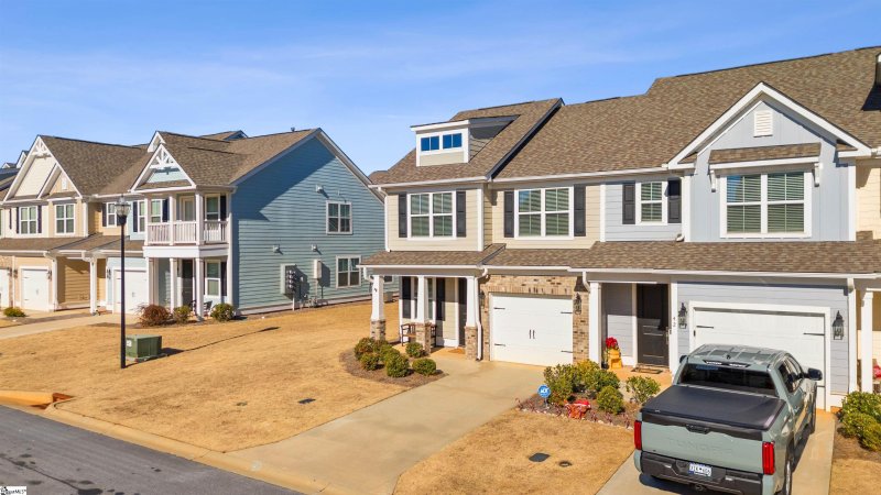 Property image 4 at 46 Red Horse Way, Greer, SC 29651