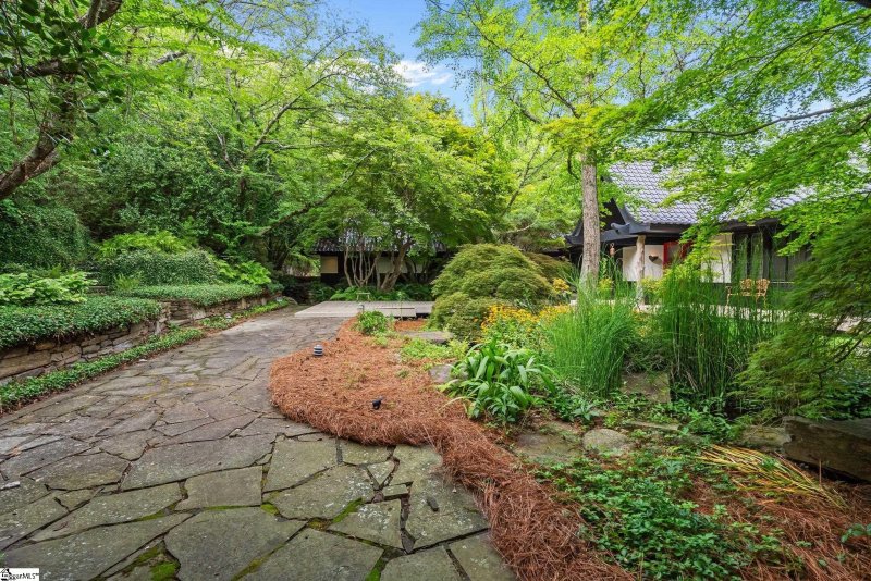 Property image 2 of 110 Huckleberry Ridge in Paris Mt, Greenville, SC 29609