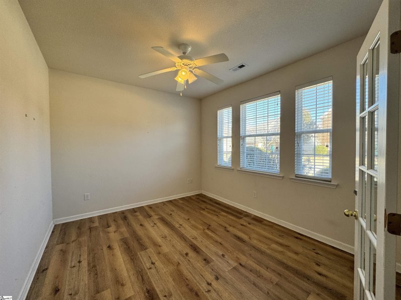 Property image 3 at 18 Old Tree Court, Simpsonville, SC 29681