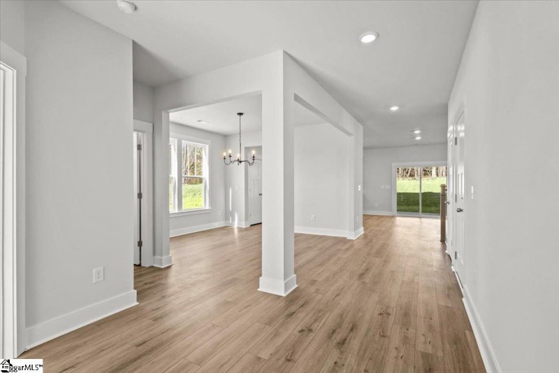 Property image 5 at 733 Old Magnolia Lane, Woodruff, SC 29388