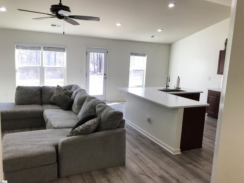 Property image 2 at 132 Settle Station Run, Inman, SC 29349