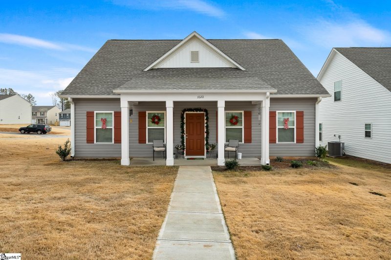 1020 Fairfield Drive