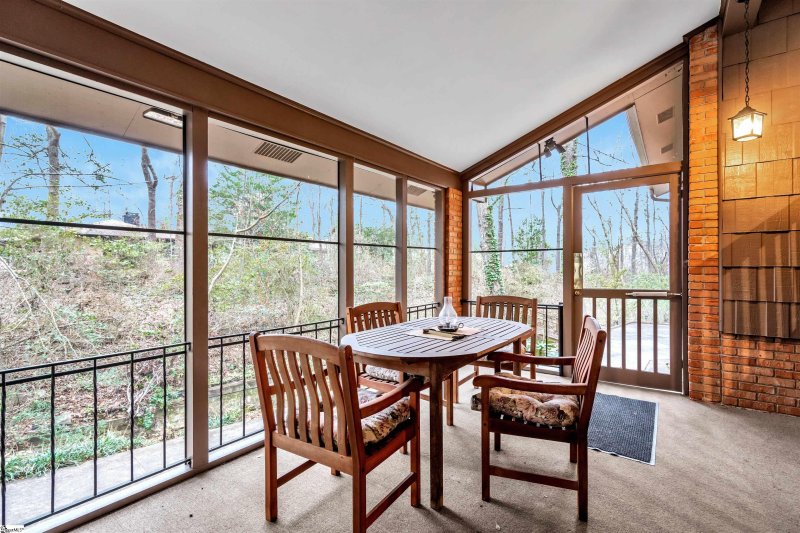 Property image 4 at 228 Holly Drive, Spartanburg, SC 29301