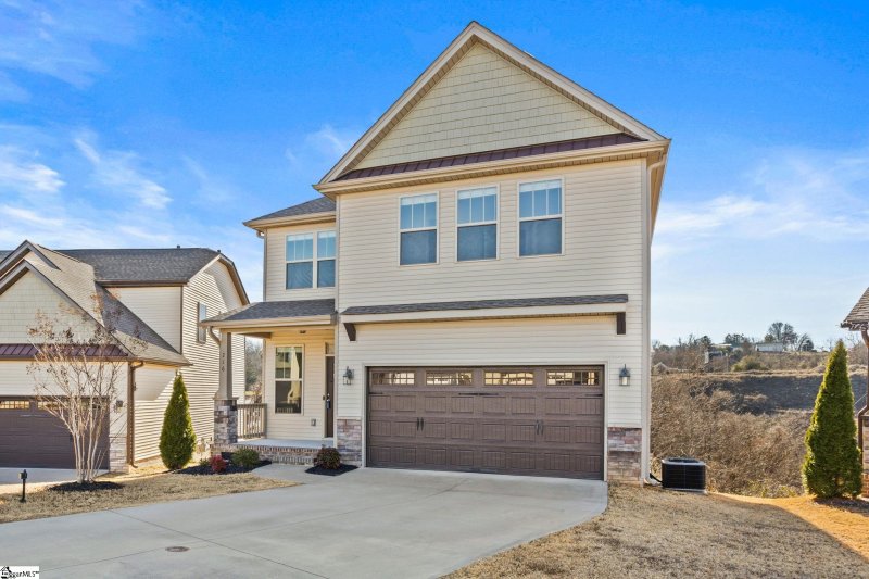 Property image 5 at 216 Clear Court, Taylors, SC 29687