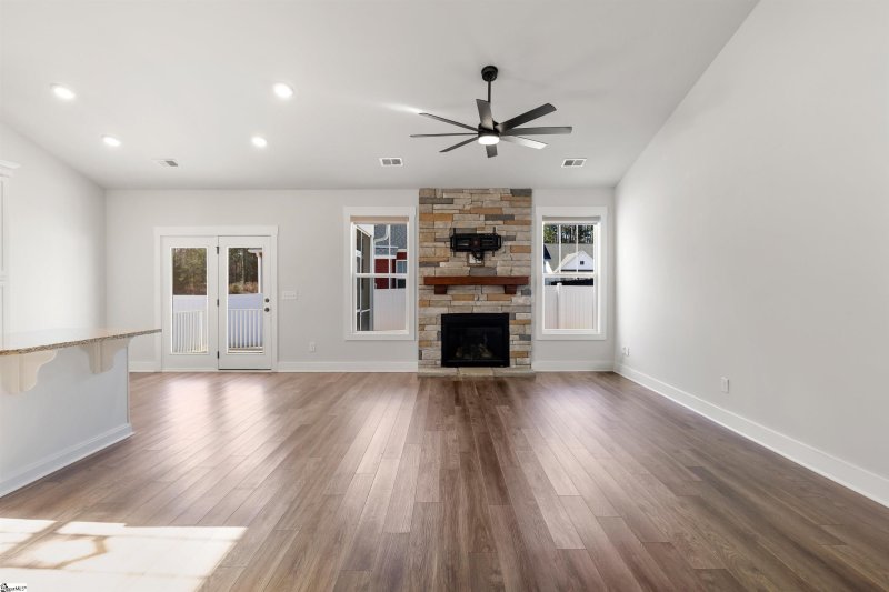 Property image 5 at 4 Rilletta Lane, Travelers Rest, SC 29690