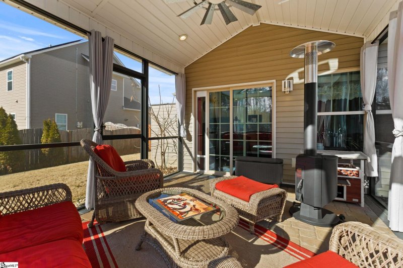 Property image 5 at 208 Rivers Edge Circle, Simpsonville, SC 29680