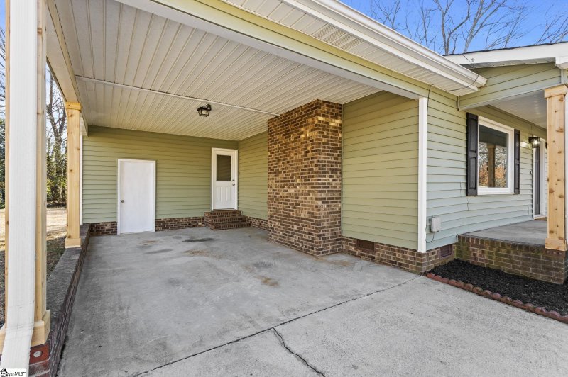 Property image 5 at 200 Farrar Lane, Greer, SC 29650