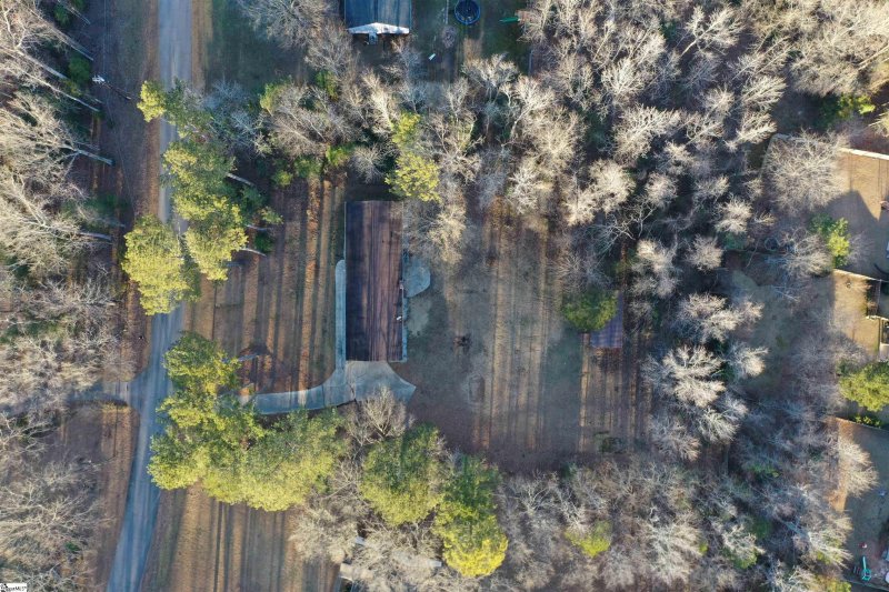 Property image 2 at 134 Carolina Way, Fountain Inn, SC 29644-8309