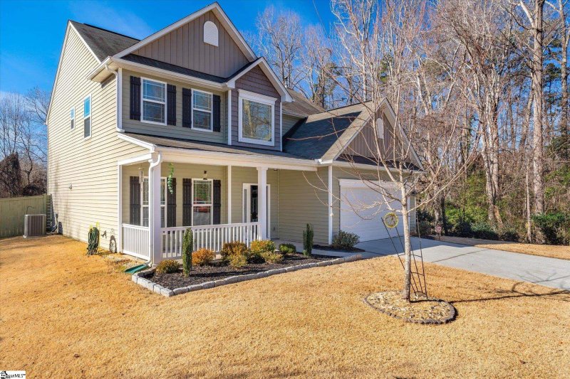 Property image 2 at 60 Killarney Lane, Greer, SC 29650