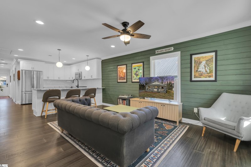 Property image 2 at 111 Norwood Street, Greenville, SC 29611