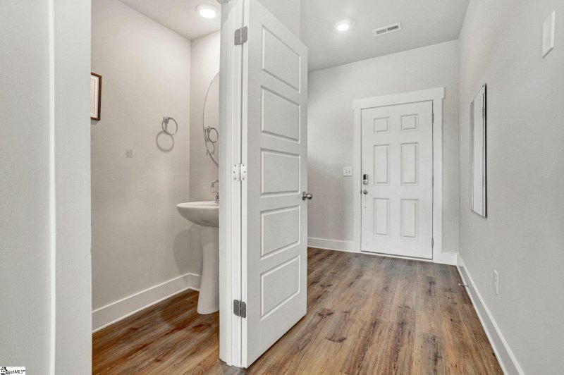 Property image 5 at 973 Yarn Way, Greer, SC 29651