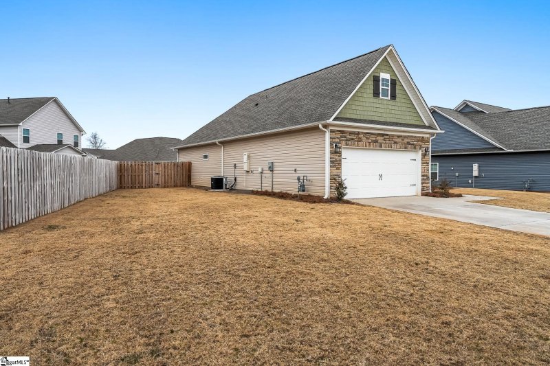 Property image 4 at 220 Tralee Drive, Pendleton, SC 29670