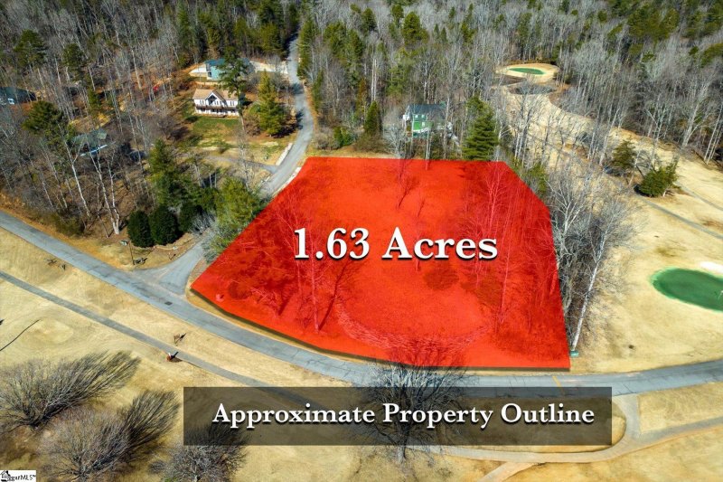 102 Falcon Crest Way