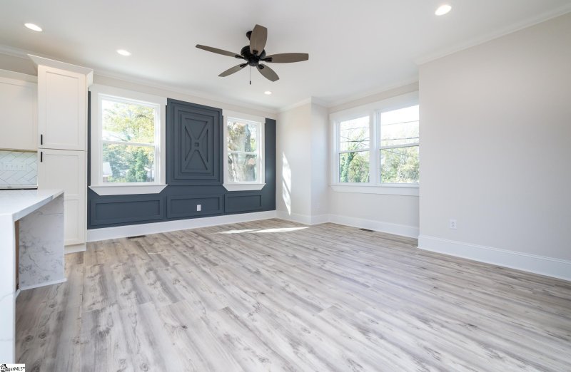Property image 2 at 26b E Main Street, Greenville, SC 29611