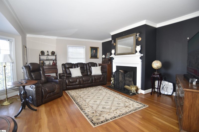 Property image 2 at 239 Sheffield Road, Greer, SC 29651