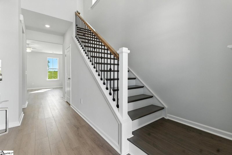 Property image 3 of 7026 New Horizons Lane in Landmark Commons, Boiling Springs, SC 29316