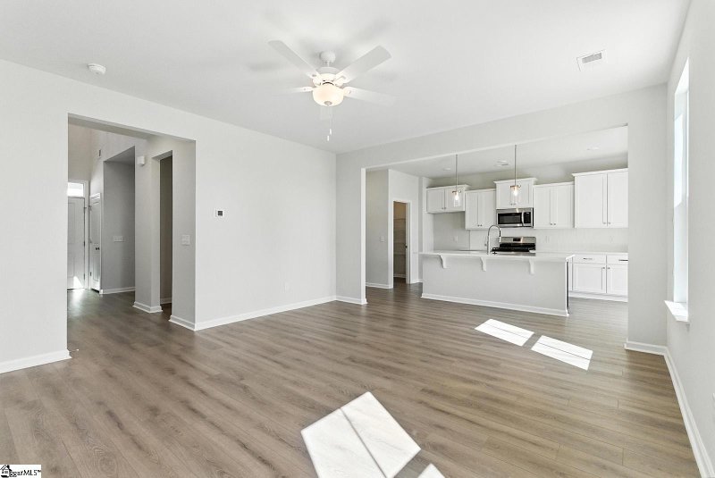 Property image 5 of 7026 New Horizons Lane in Landmark Commons, Boiling Springs, SC 29316