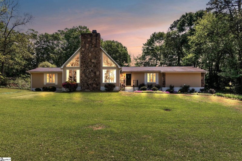 Property image 2 at 119 Vista Drive, Moore, SC 29369