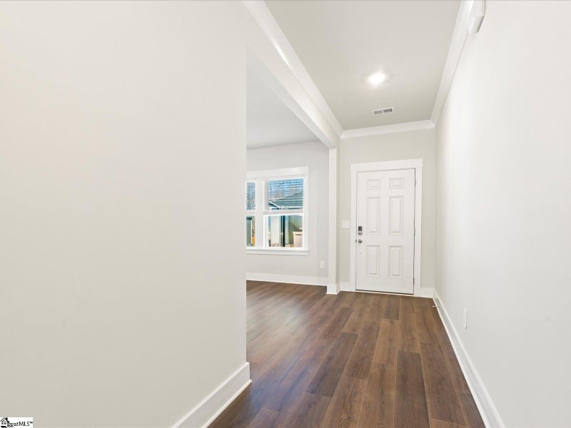 Property image 2 at 913 Burghley Circle, Greer, SC 29651