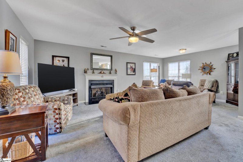 Property image 5 at 20 S Penobscot Court, Simpsonville, SC 29681