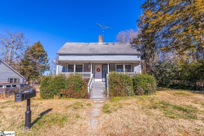 Property image 2 at 249 Poole Street, Woodruff, SC 29388