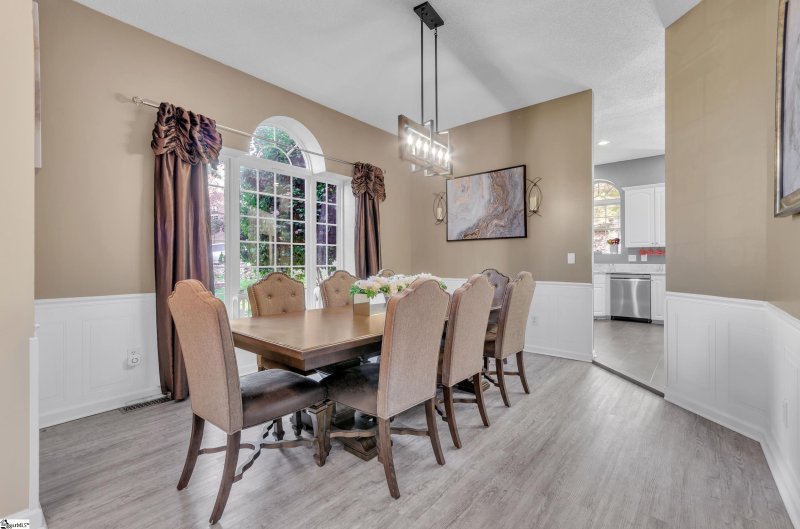 Property image 2 at 6 Lemington Court, Greenville, SC 29609