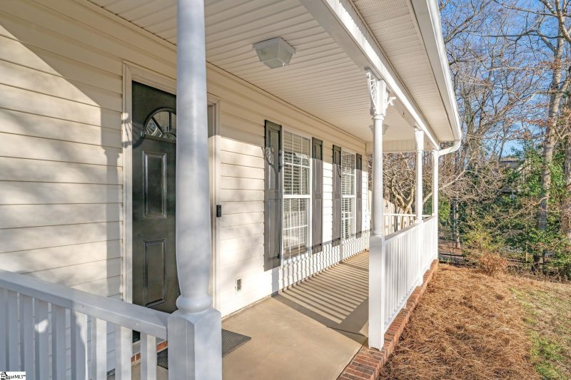 Property image 3 at 511 Great Oaks Way, Simpsonville, SC 29680