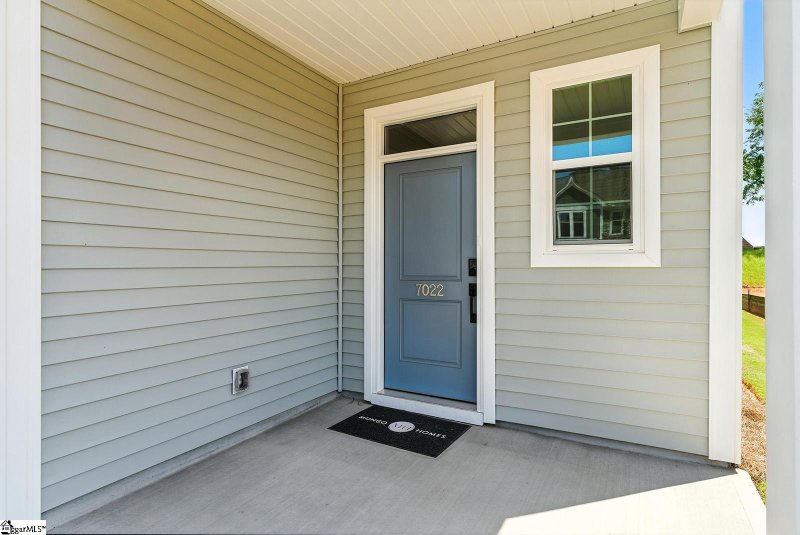 Property image 3 at 7022 New Horizons Lane, Boiling Springs, SC 29316