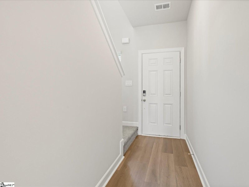 Property image 2 at 612 Spruce Pine Drive, Pendleton, SC 29670