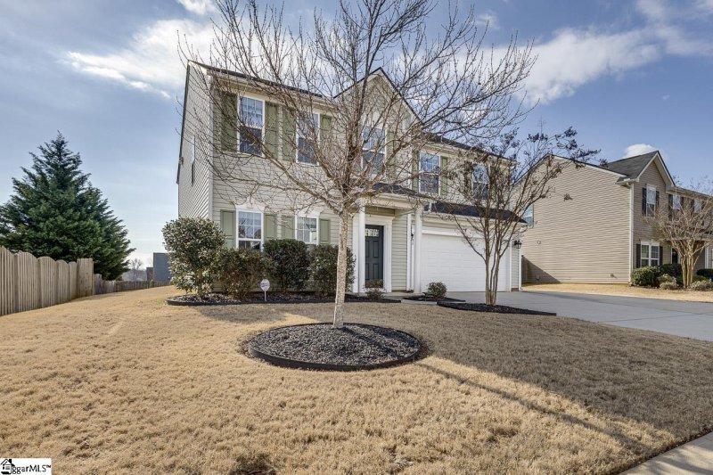 Property image 3 of 711 Ethridge Point in Glen Lake, Boiling Springs, SC 29316