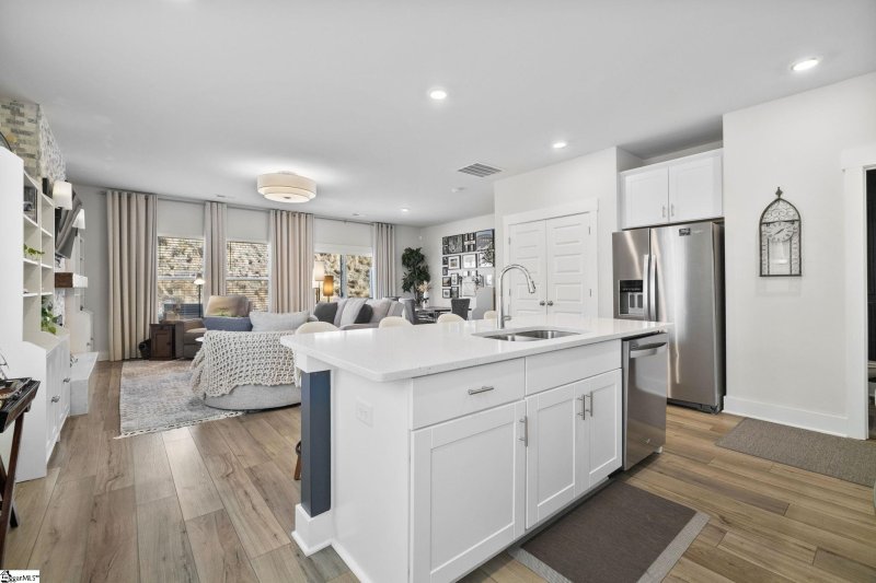 Property image 4 at 42 Centimeters Drive, Mauldin, SC 29662