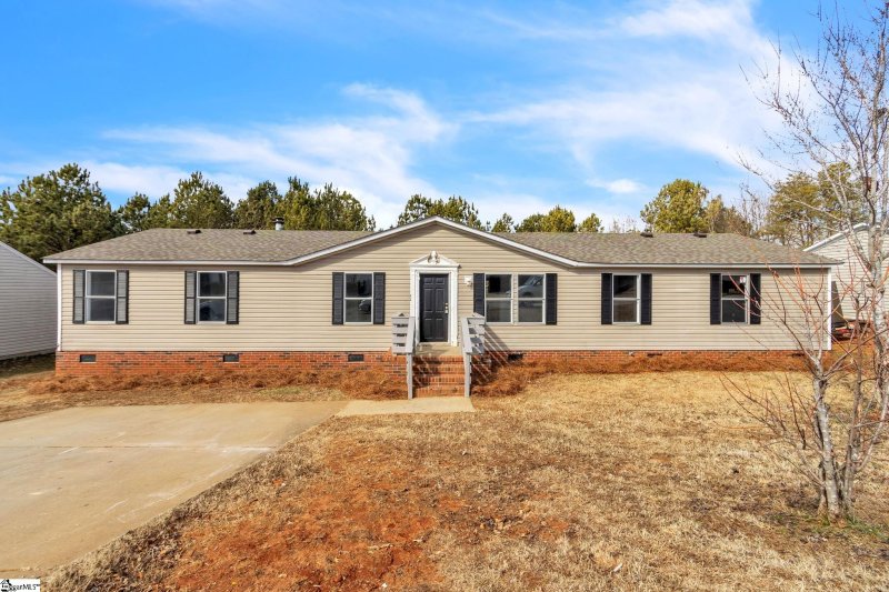 204 Riverbreeze Road