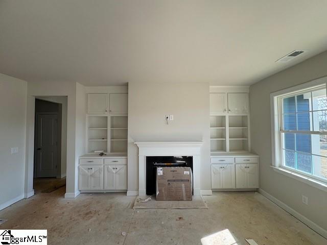 Property image 3 at 104 Leaning Oaks Lane, Greer, SC 29651