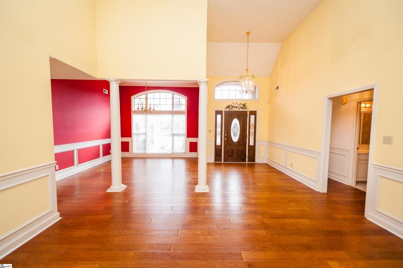 Property image 5 at 631 Sterling Drive, Boiling Springs, SC 29316