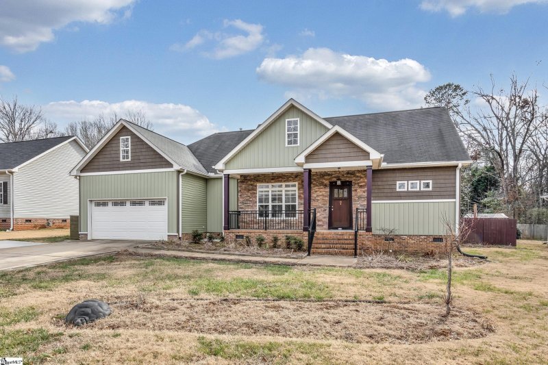 Property image 4 at 533 Davenport Road, Simpsonville, SC 29680