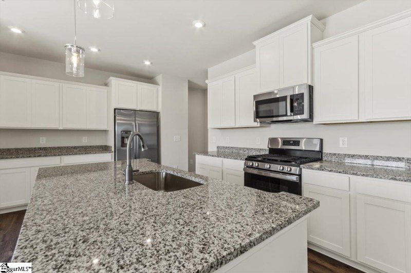 Property image 3 at 5019 Crosswell Court, Boiling Springs, SC 29316