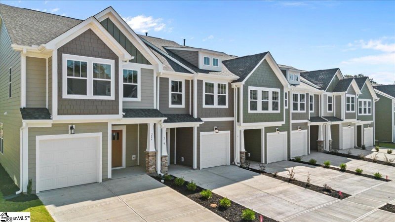 Property image 2 at 240 Tippin Trail, Travelers Rest, SC 29690