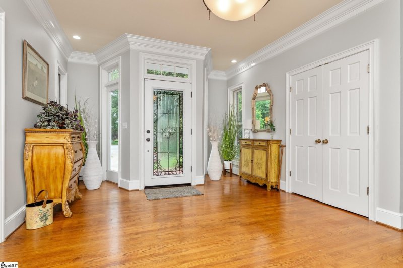 Property image 3 at 20 Pristine Drive, Greer, SC 29650