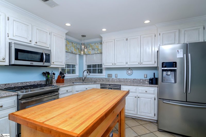 Property image 5 at 5 Taunton Court, Simpsonville, SC 29680