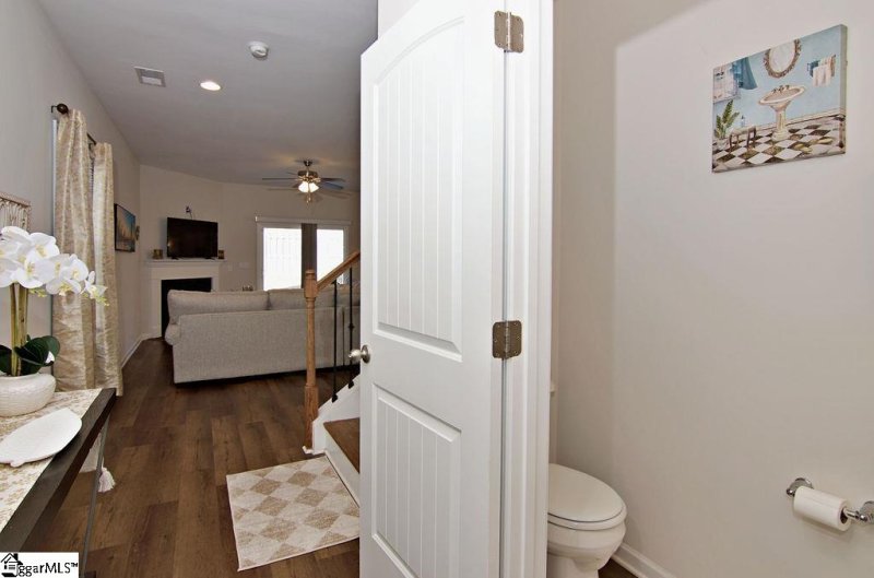 Property image 3 at 144 Highland Park Court, Easley, SC 29642