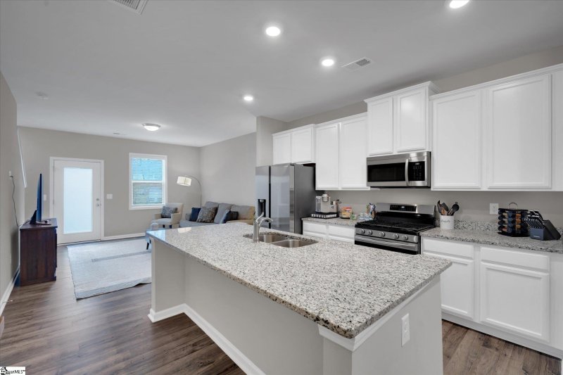 Property image 5 at 105 Norse Creek Drive, Greenville, SC 29607