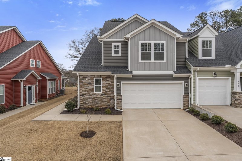 Property image 2 at 221 Rosecroft Drive, Easley, SC 29642