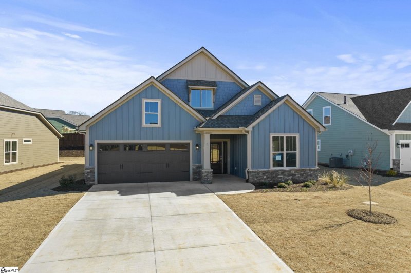 Property image 5 at 6 Ainsworth Street, Greenville, SC 29607