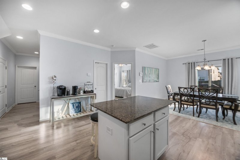 Property image 4 at 716 Camberwell Drive, Simpsonville, SC 29680