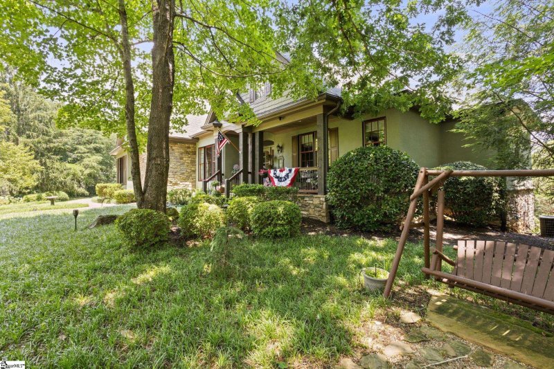 Property image 2 of 209 Courtside Trail in Cliffs Valley, Travelers Rest, SC 29690