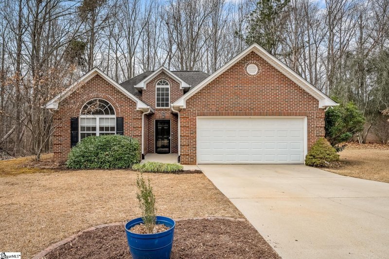 Property image 4 at 420 N Sweetwater Hills Drive, Moore, SC 29369